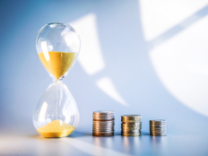ETF规模超4万亿！ETF业务成券商竞技新战场：银河、华泰、华宝证券多维度领先